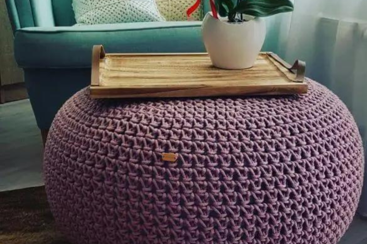 Descubra o Conforto e Estilo do Puff de Crochê: Uma Peça Única para o Seu Lar
